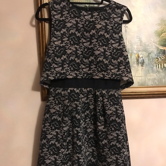 Art elite Nicole Miller Dress,size 6 - Picture 11 of 12